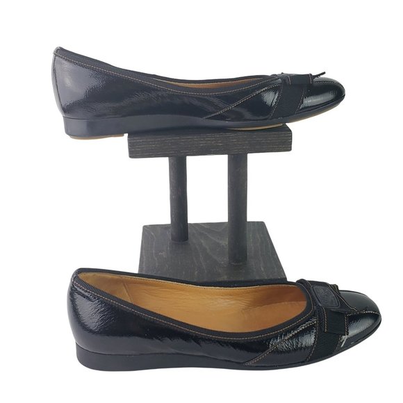 Salvatore Ferragamo Black Patent Leather Flats 6B - Picture 3 of 9
